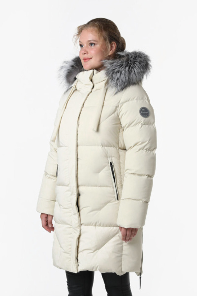 Пальто пуховое Марго SkyStretch Goose мех Енот (Женский; 50; Светлый Беж)